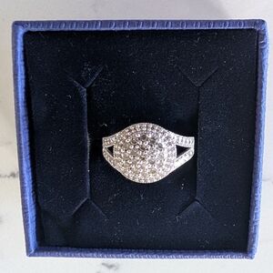 Cluster Halo Engagement Ring